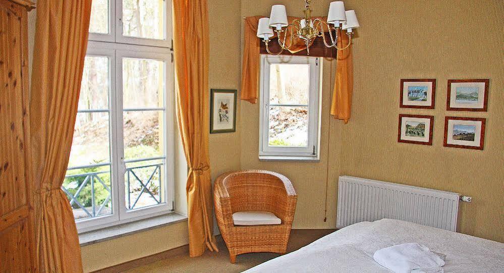 Fürstenberg-Havel Landhaus Himmelpfort Am See מראה חיצוני תמונה